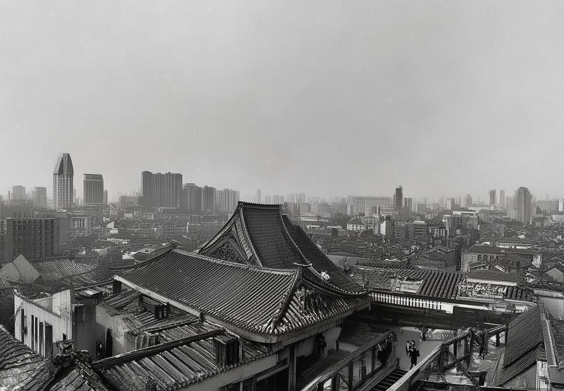 皇马球迷伯纳乌球场狂嘘，贝林厄姆赛后回应显担当